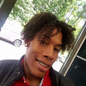 Meet your Posher, Denzelle